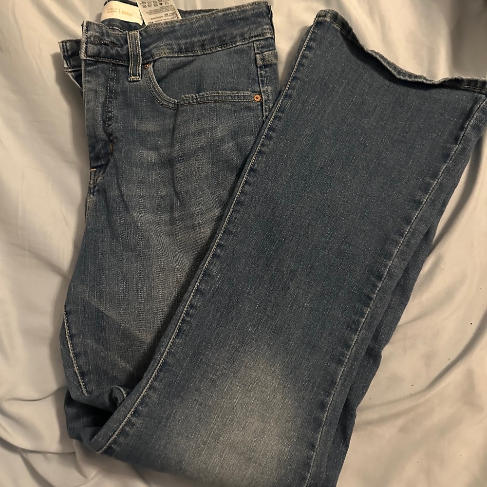 Levi jeans